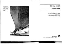 Twin-cellconcrete
box-girdersof Millbrook
Flyover, Southampton,
England; designed by
Gifford and Partners.
Photograph E.C.
Ha