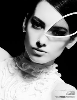 9
THIS PAGE AND PREVIOUS
Photography by JOSHUA CARROLL at www.joshuacarroll.co.uk
Hair by AMY HEMMINGS
Make-up by MAC TEAM
St