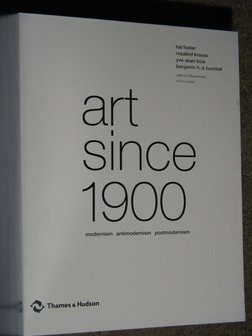 Hal Foster, Rosalind Krauss, Yve-Alain Bois, Benjamin H. D.