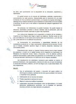 ~
r,. l)) LA 
~'~ LIBERTAD 
~ 1,' 
AVANZA 
' 
los ar.os, pero aumentando con la adquisición de su educación, experiencia y 
h
